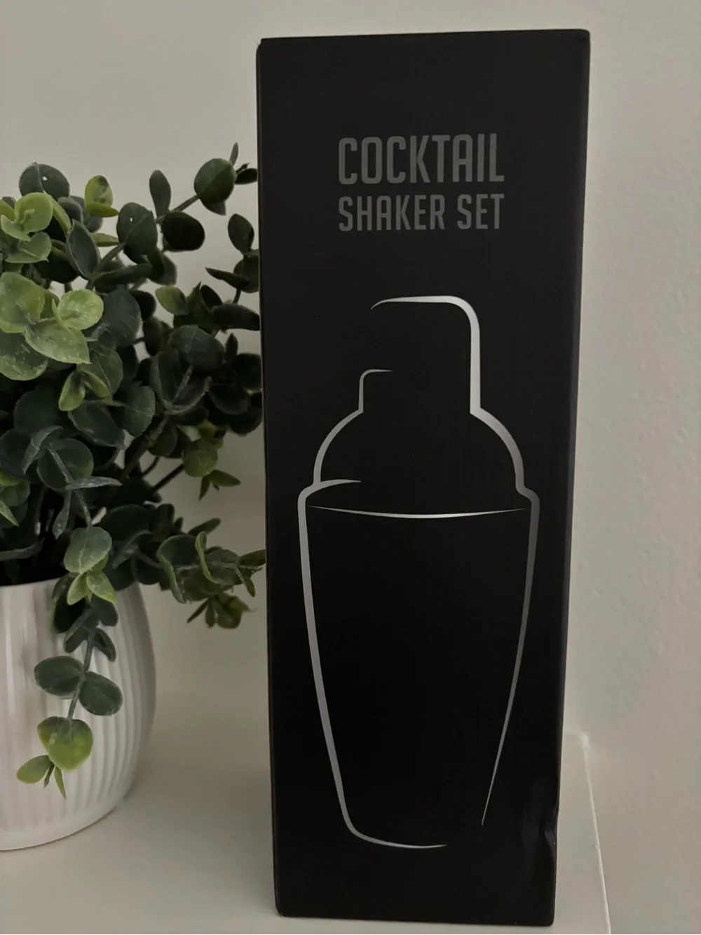 Cocktail Shaker Set - Premium Home Bar Accessory